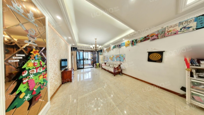 保利贝森公馆二手房实景图