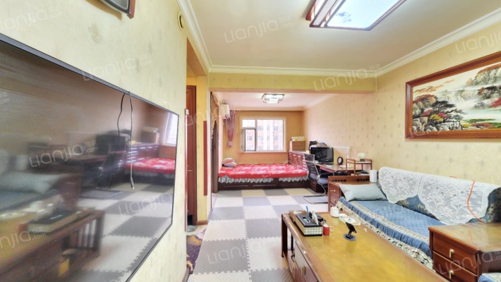 前进雅苑西区二手房实景图