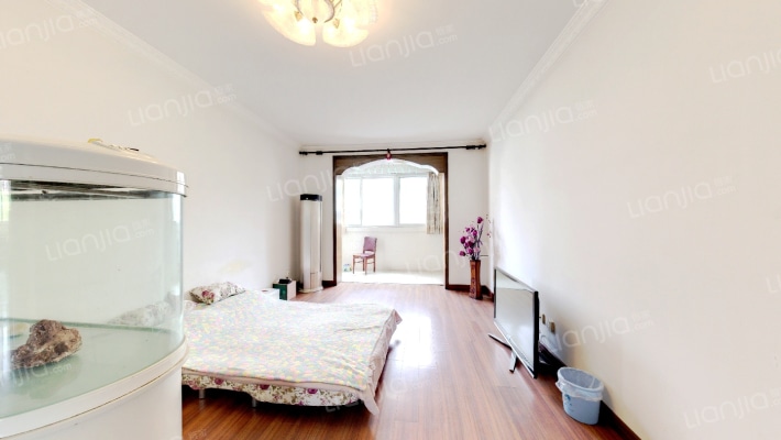 群力新村二手房实景图