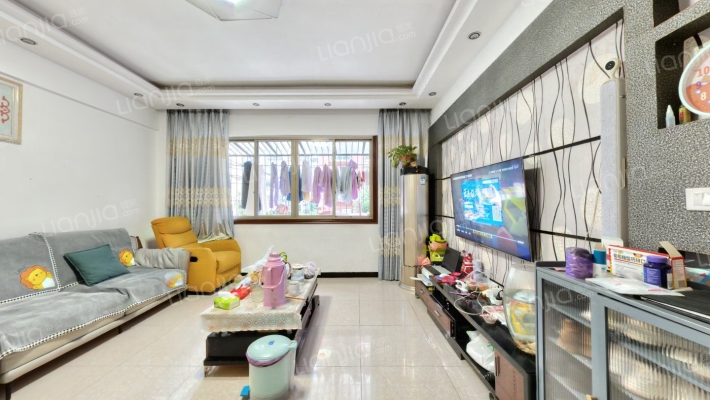 银座新天地二手房实景图