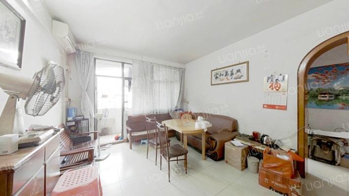 沿河商住区二手房实景图