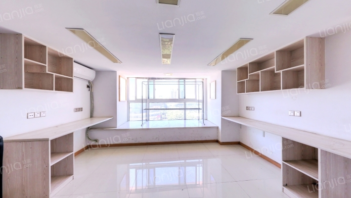 梦享城二手房实景图