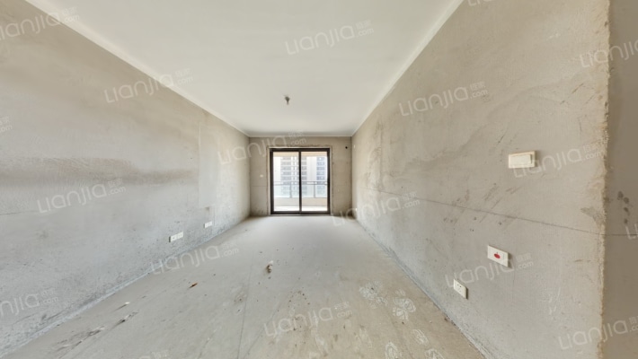 时代春语花庭二手房实景图