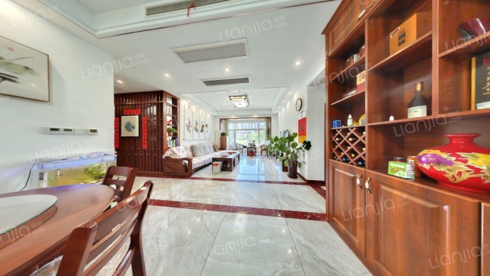 中建长清湖珺园二手房实景图