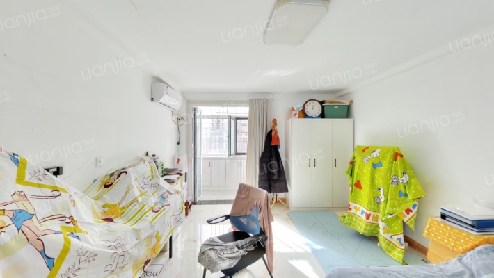 新义信里二手房实景图