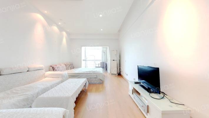 恒润后街酒店式公寓二手房实景图