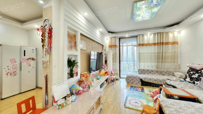 藏龙新城二手房实景图