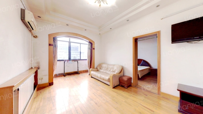 省电社区二手房实景图