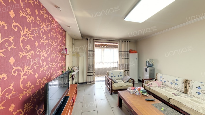 西航中心第3小区二手房实景图