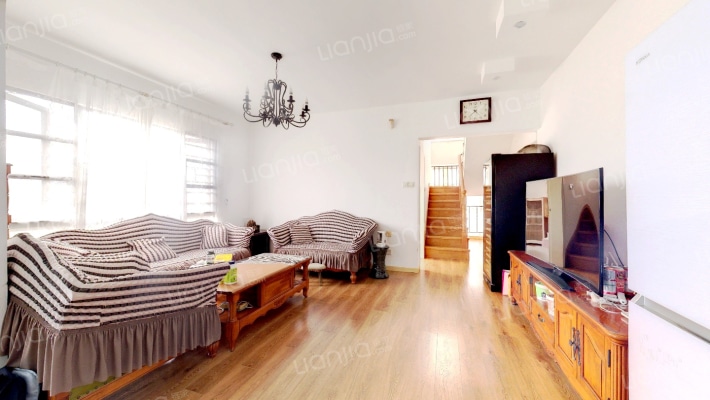 万科城一期二手房实景图