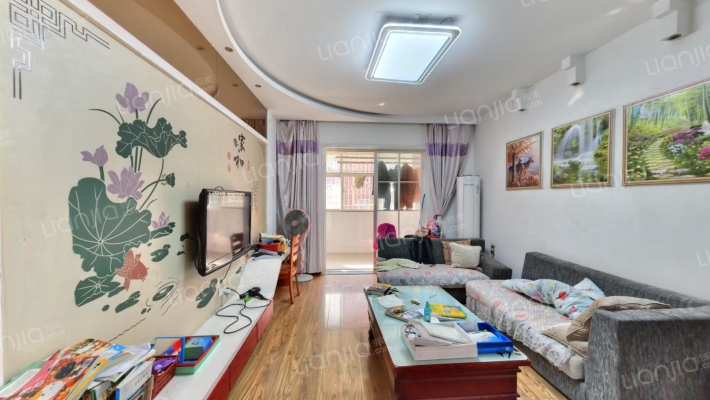 运新花苑二手房实景图