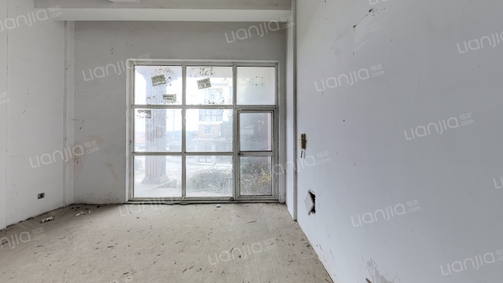 卿峰丽景二手房实景图