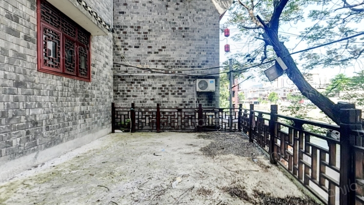 兔岩社区二手房实景图