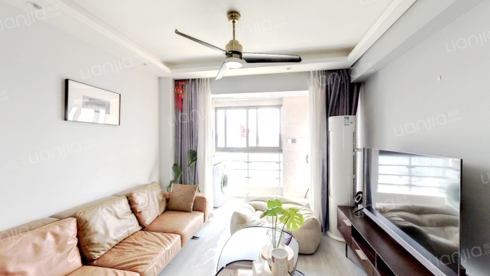 西环中心广场二手房实景图