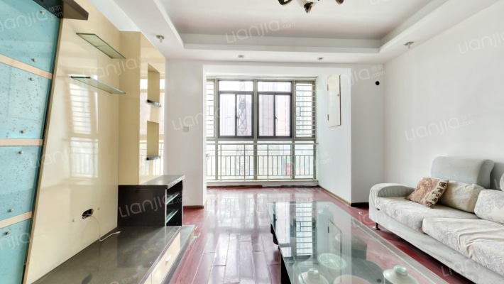 新华家园悦景居二手房实景图