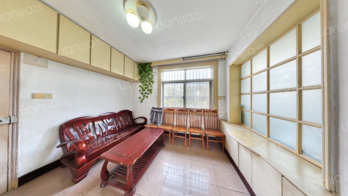 蚕桑地二手房实景图