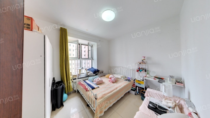 泓春园二手房实景图