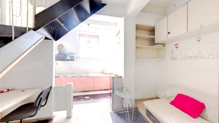 壹品公寓二手房实景图