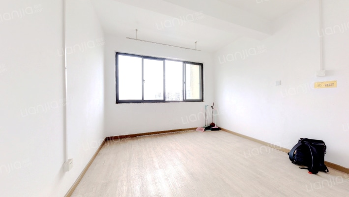 宝安阳光花园香樟里二手房实景图