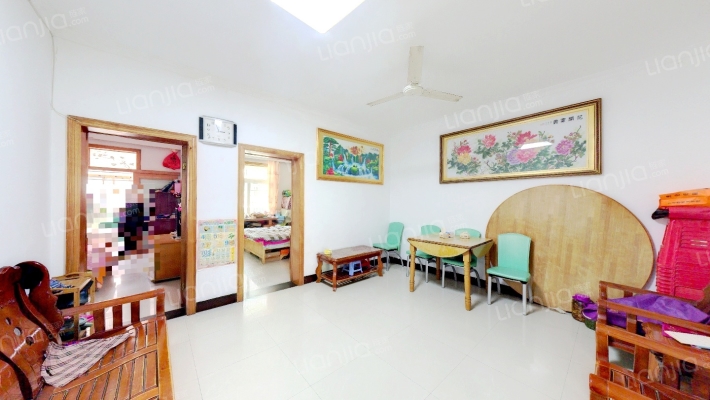 预制厂小区二手房实景图