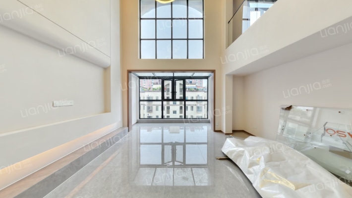 美域美家二手房实景图