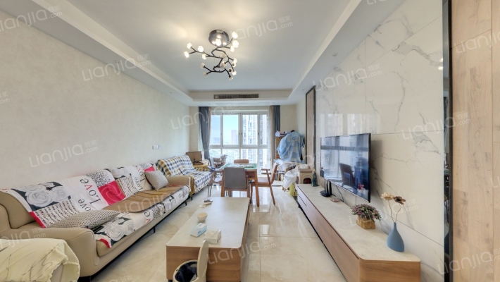 东麓驿境四期二手房实景图