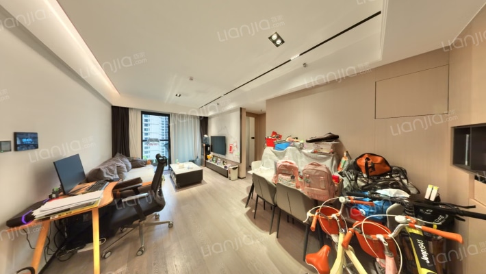 会展湾东城二手房实景图