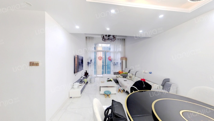 伟嘉装饰城二手房实景图