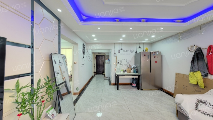 雪松新城F区二手房实景图