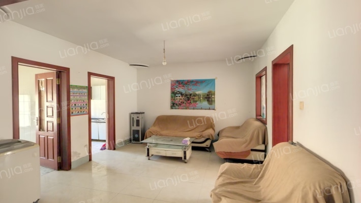 百盛二手房实景图