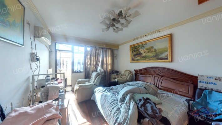 兰坪路234号二手房实景图