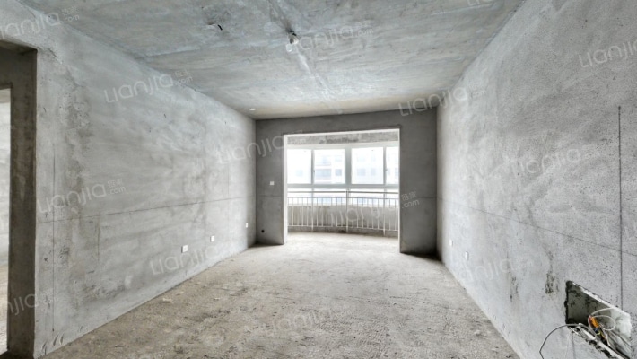 华城铂宫二手房实景图