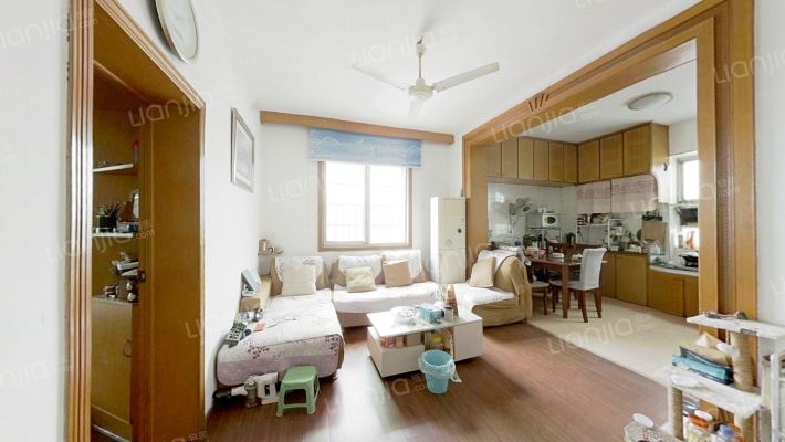 深圳农贸市场小区(农药厂宿舍）井冈山大道824号、834号、714号二手房实景图