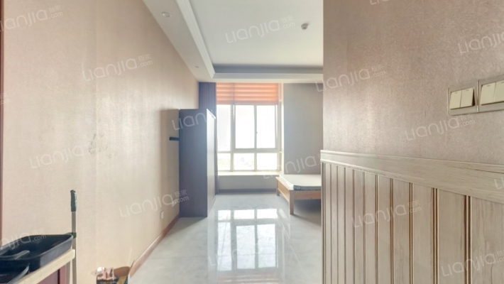 华创未来城二手房实景图