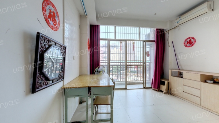 西秀名郡二手房实景图