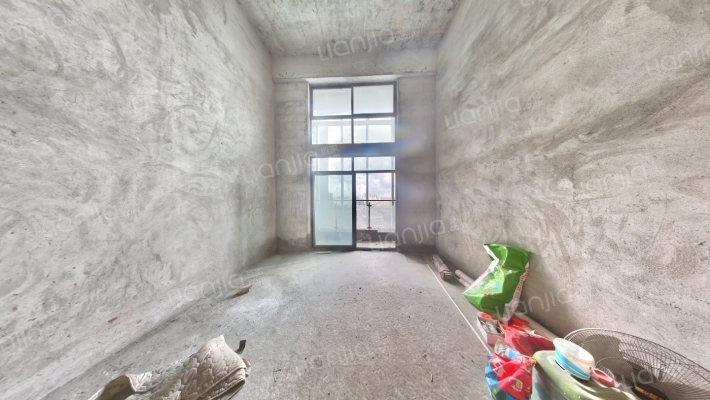 丽日世纪金鼎二手房实景图