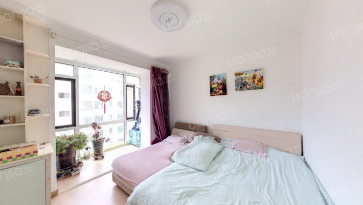 风和日丽小区二手房实景图