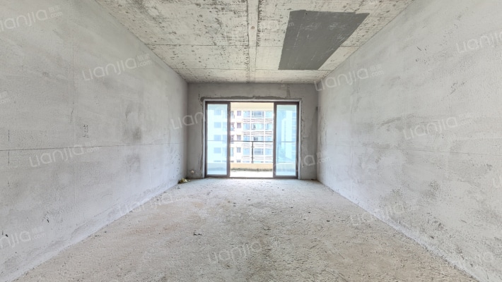 碧桂园天麓山二手房实景图