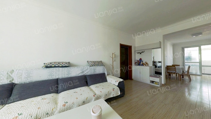 宏伟家园二手房实景图