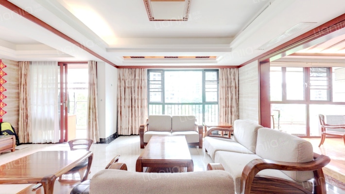 荣和大地一组团花园里二手房实景图