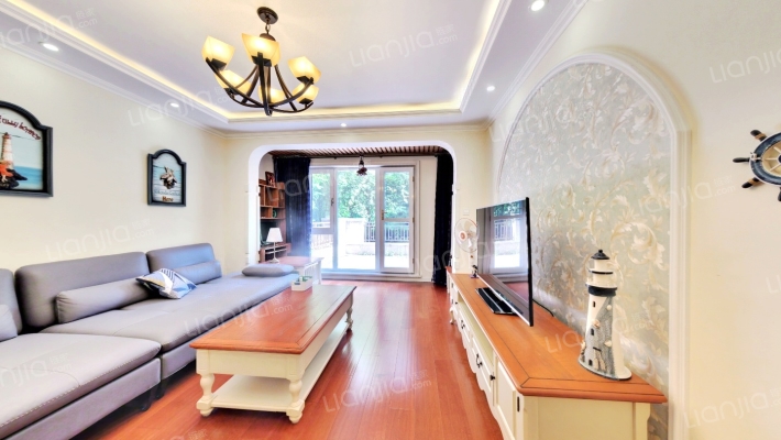 保利拉菲公馆E区二手房实景图