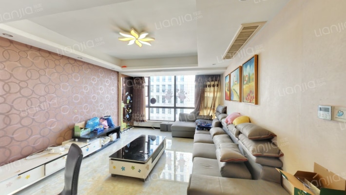 银润豪景二手房实景图