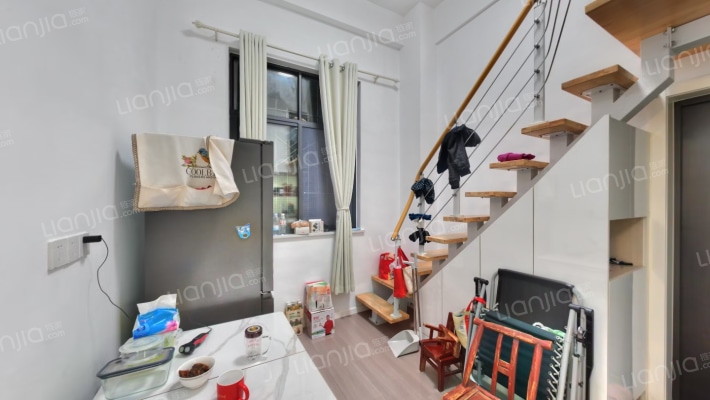 博力花园二手房实景图