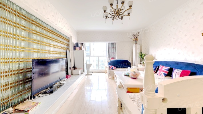 蓝色空间蓝梦二手房实景图