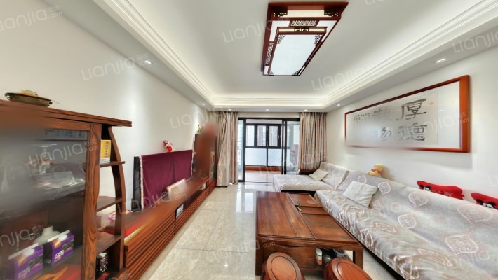悦江上品苑二手房实景图