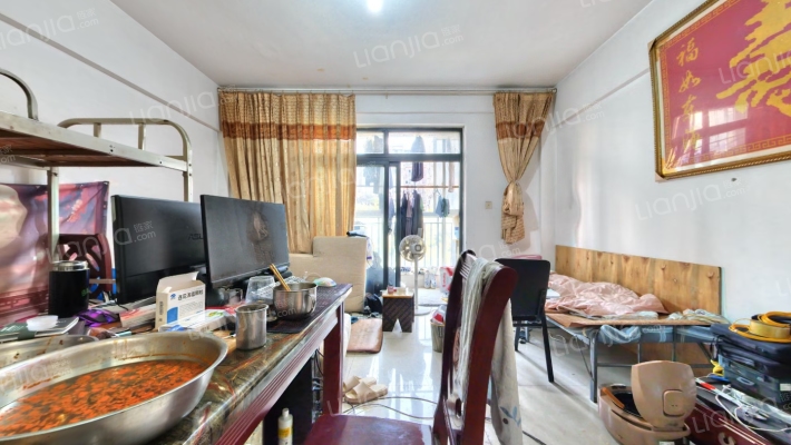 东方新城二期二手房实景图