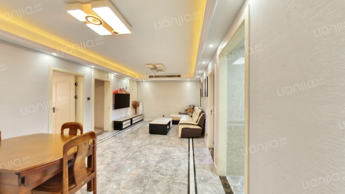 金色蓝庭二手房实景图