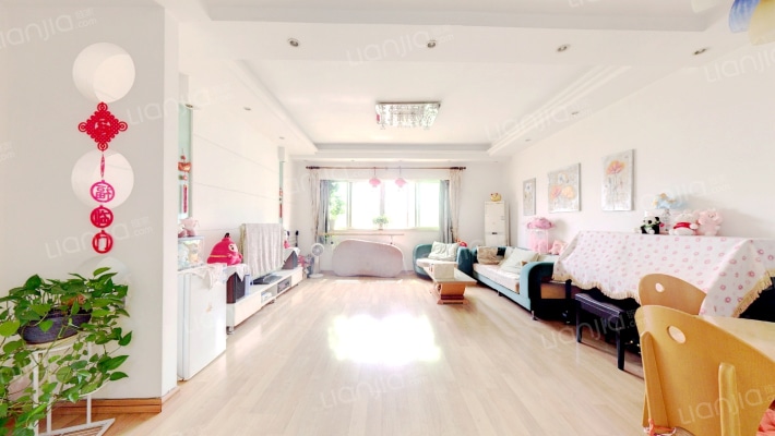 香港路综合大楼二手房实景图