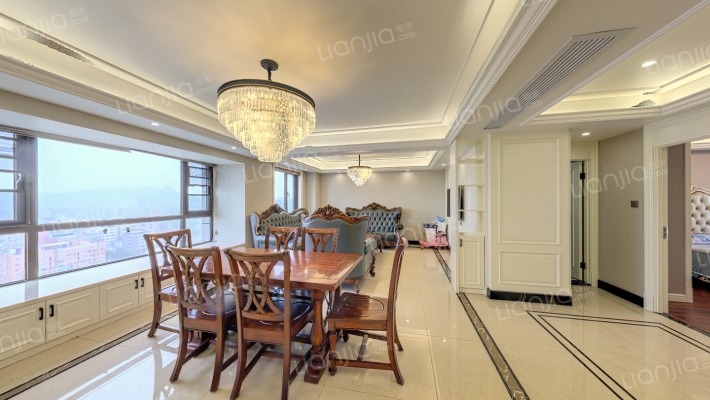 万城铂金公馆二手房实景图