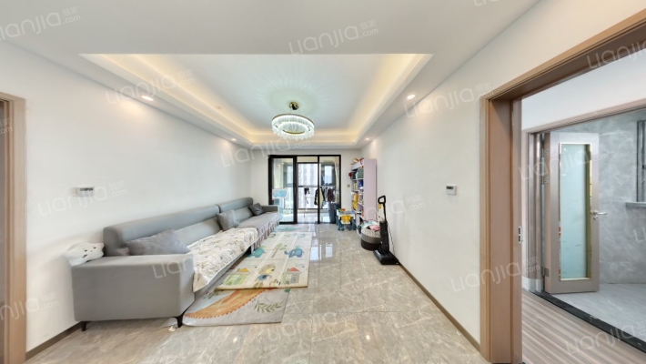 湖畔花园二手房实景图